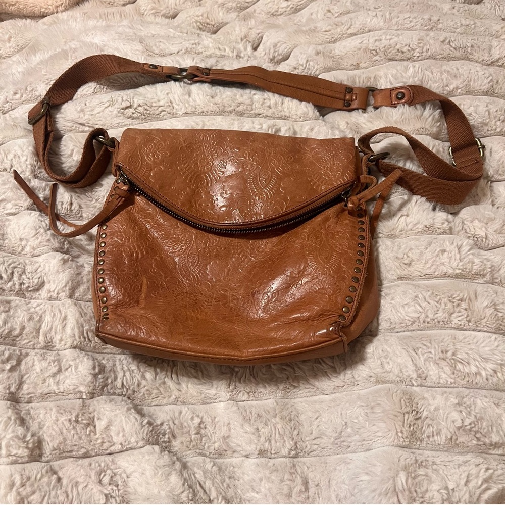 The Sak Embossed Tan Leather and Silverlake Crossbody Bag with Flaws!